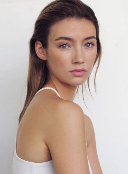 Lorena Rae